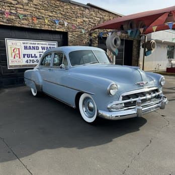 Classic Chevrolet hand-washed and shining at HeadLampChamp